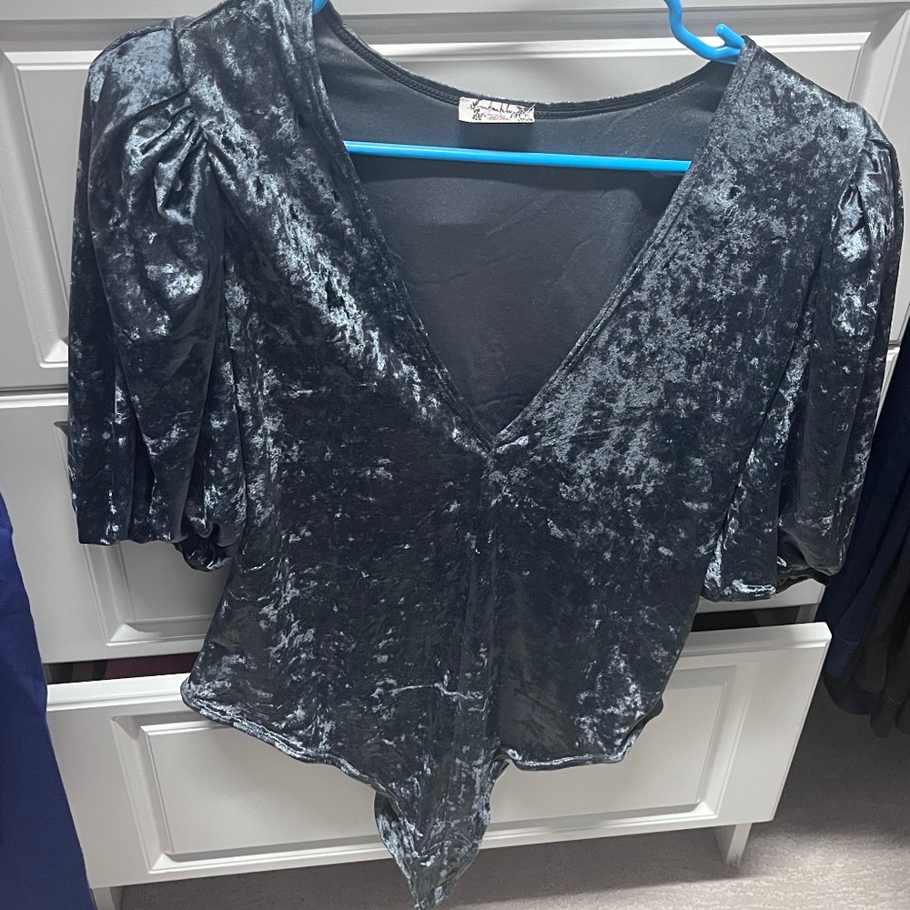 Free people velvet bodysuit with tags